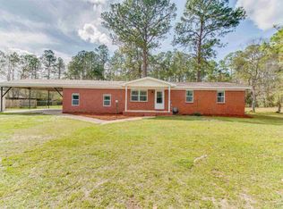 5017 Ward Basin Rd, Milton, FL 32583