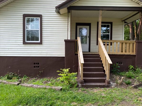 30 Little St