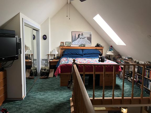 4th image of 261 W Hersey St APT A