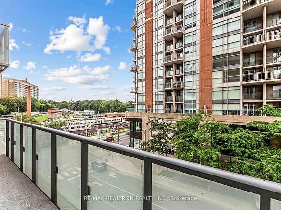 5th image of 1815 Yonge St #407