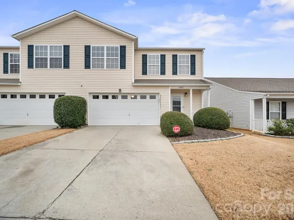 8552 Westhope St, Charlotte, NC 28216