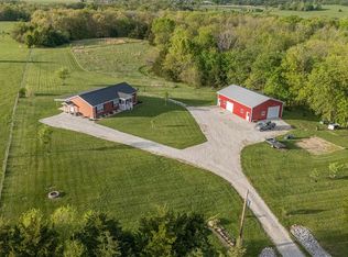 42046 Indiana Ln, Perry, MO 63462