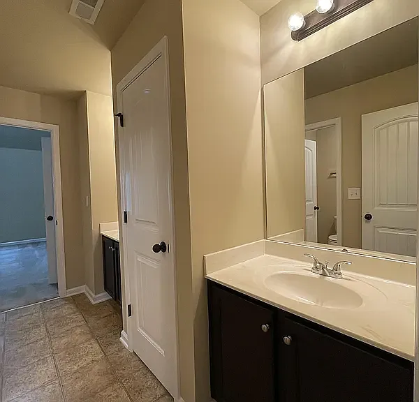 6069 Reynolds Cir — Photo 44