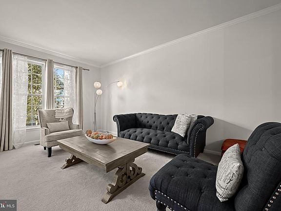4th image of 6029 Toomey Ln