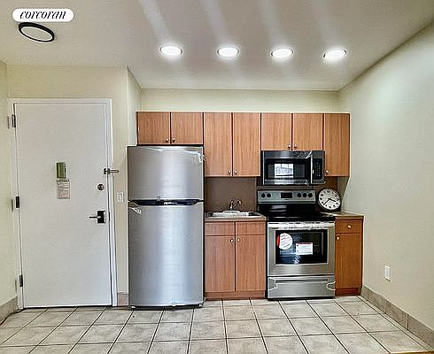 3rd image of 5411 2nd Ave APT 4B