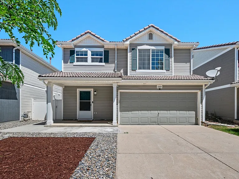 21459 Randolph Pl — Photo 2