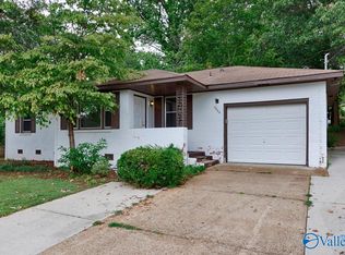 7604 Charlotte Dr SW, Huntsville, AL 35802