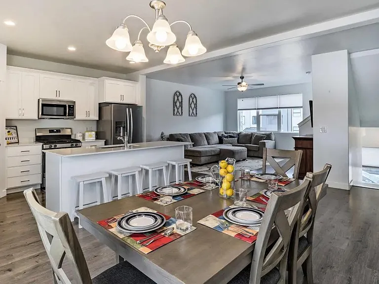 426 S Willow Leaf Rd — Photo 10