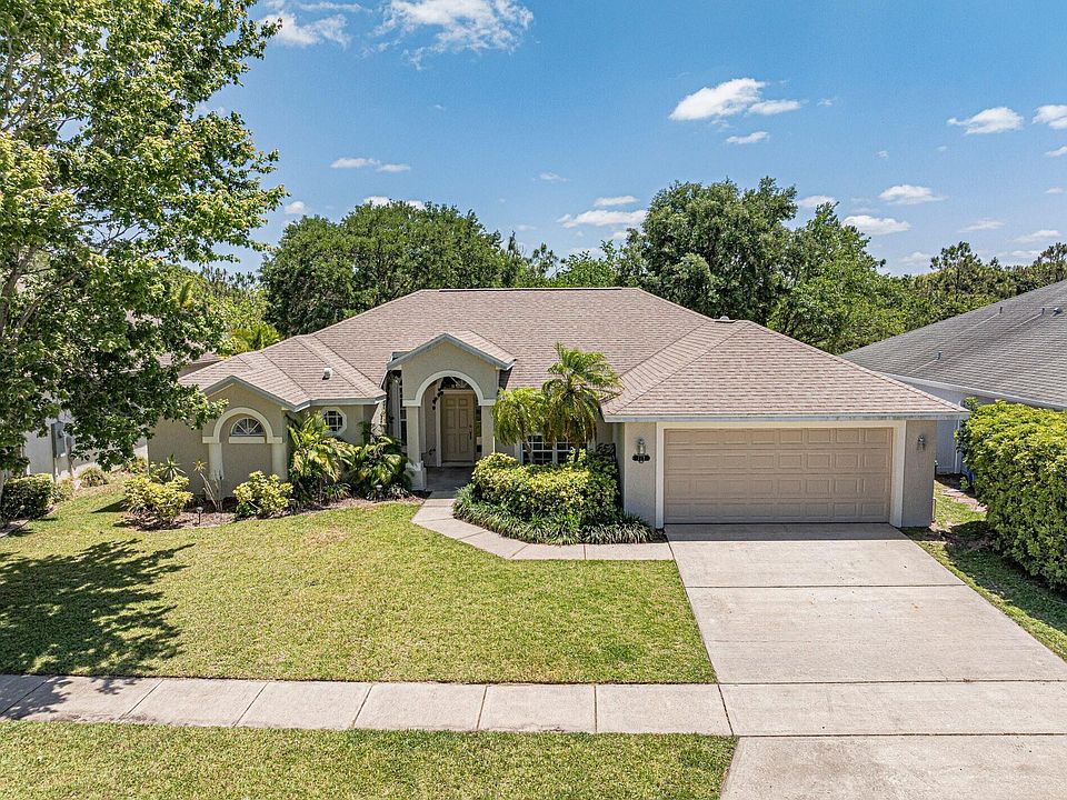 1st image of 113 Stony Point Dr