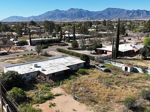 5th image of 932 CACTUS WREN Lane