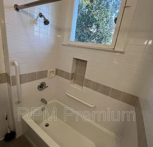 8222 Highway 955 E — Photo 19