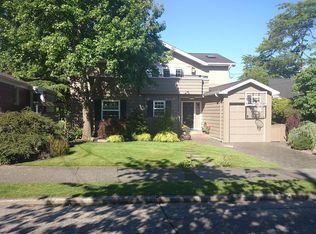 2141 Condon Way W, Seattle, WA 98199