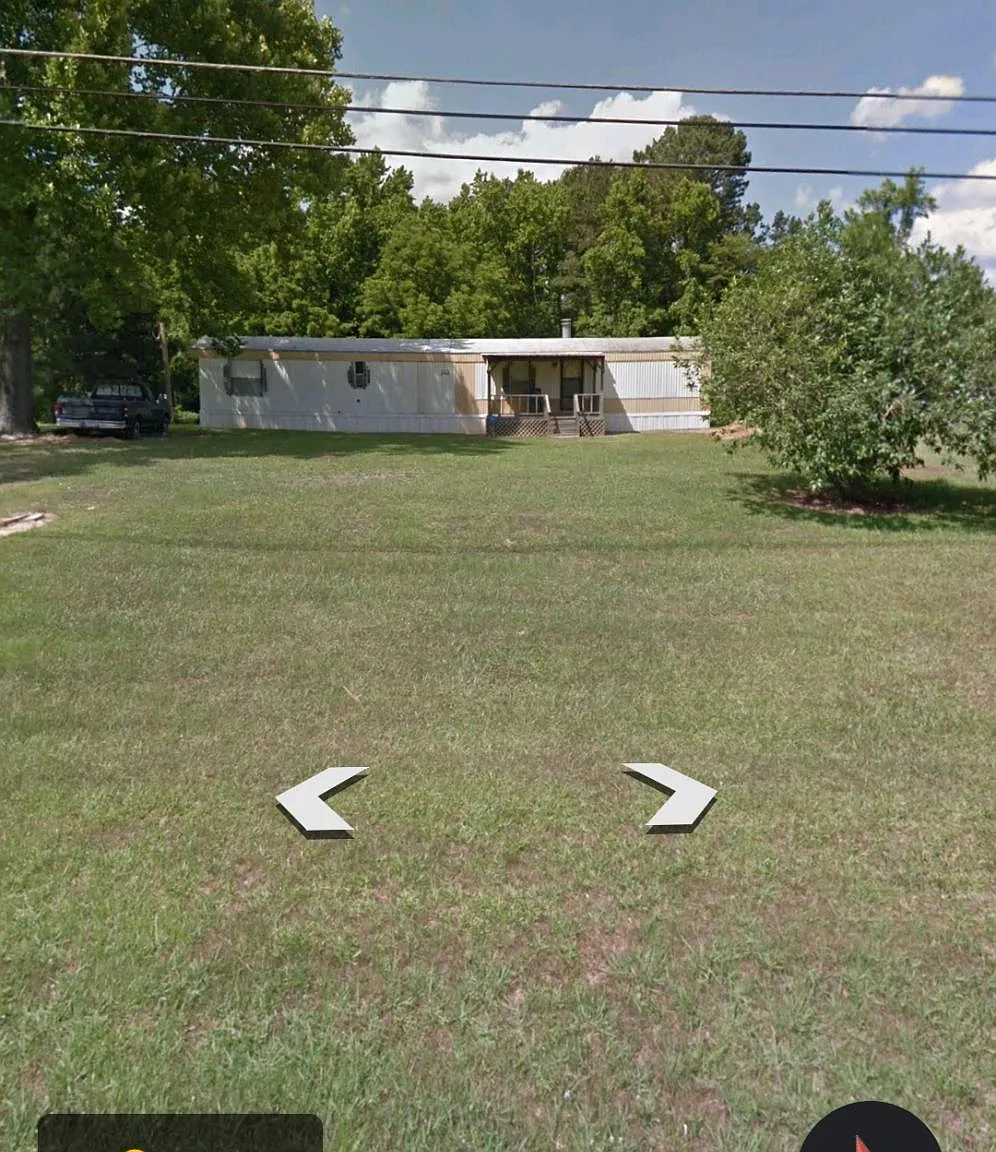 3307 Arkadelphia Rd — Photo 3