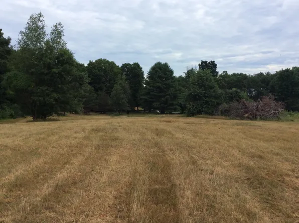 55 Powder Mill Road, Exeter, NH 03833