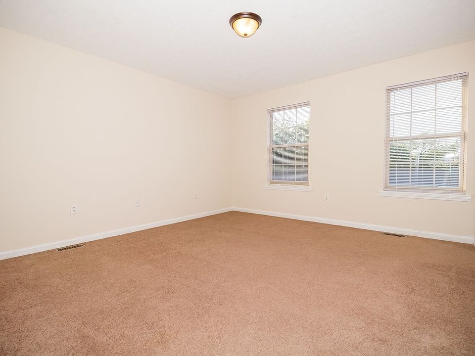 1st image of 431 Jason Dr APT 4