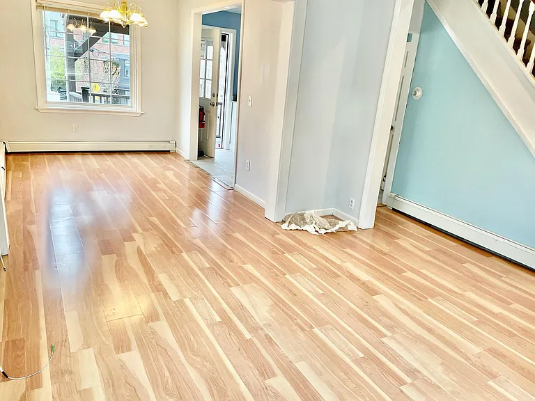 41 Clinton Pl — Photo 3