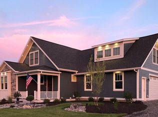 107 Packwood Pl, Skaneateles, NY 13152