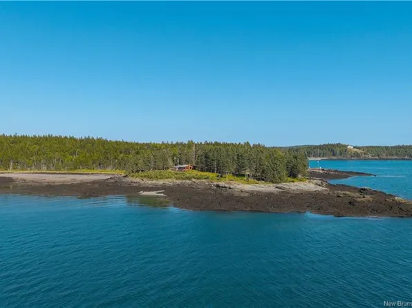 255 Mascarene Rd, Saint George, NB E5C 2P6