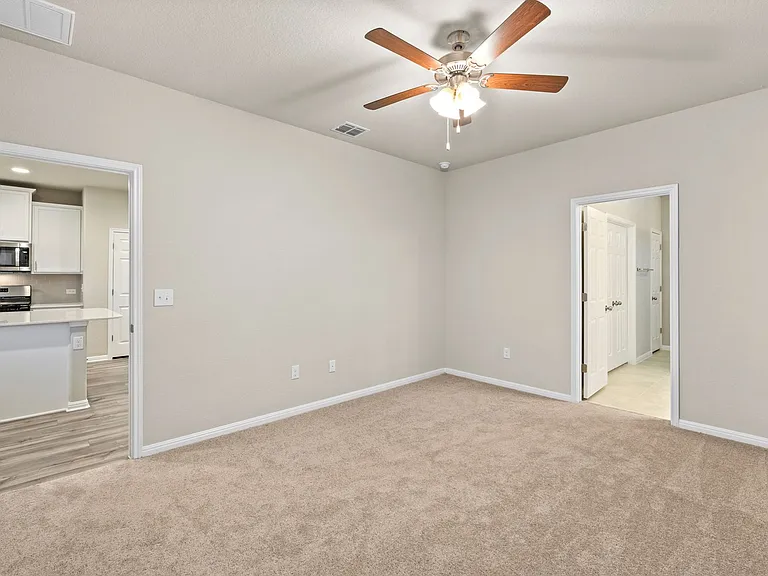 1156 Autumn Heather Dr — Photo 11