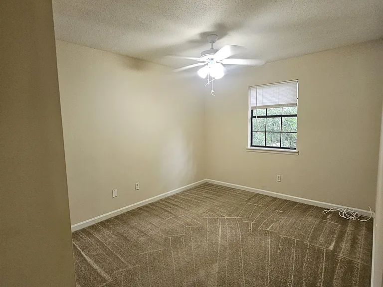 3701 Donovan Dr #A — Photo 36