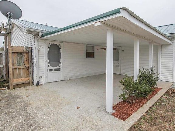 4th image of 40 Howell Ln