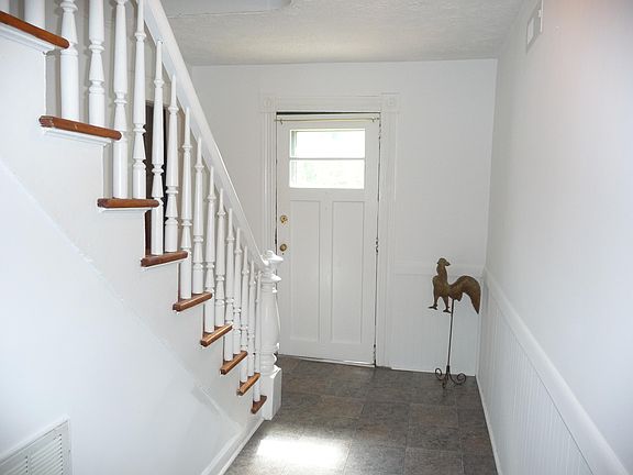 5th image of 2610 Franklin St