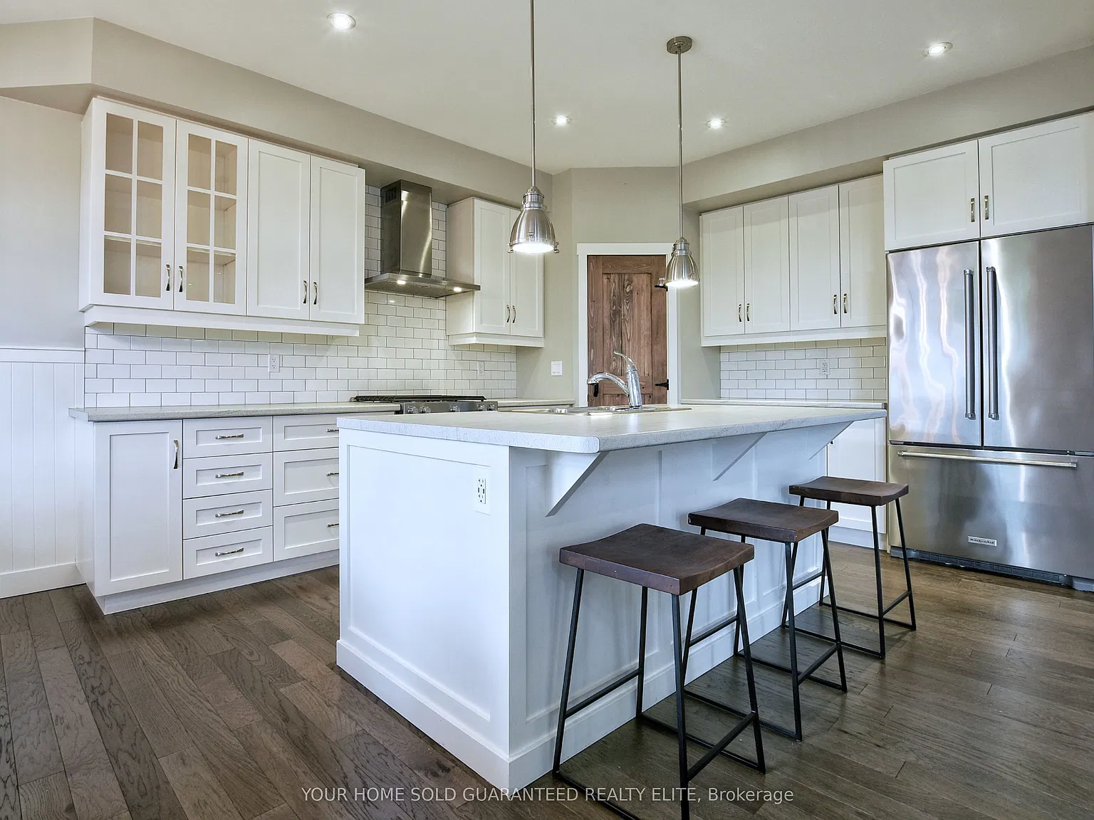 4 bed, $3,500 — Photo 2