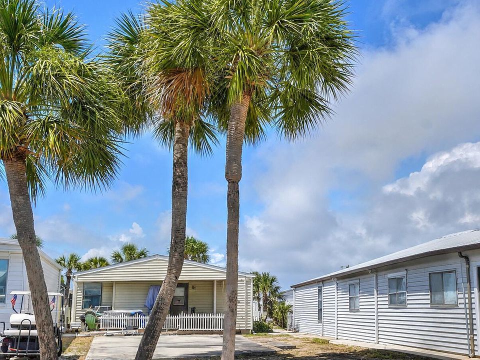 1st image of 242 Barracuda Dr