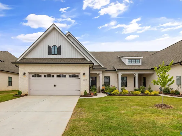 423 Raleigh Elm Dr SW, Huntsville, AL 35824