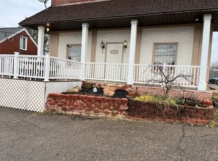 2236 Brodhead Rd, Aliquippa, PA 15001