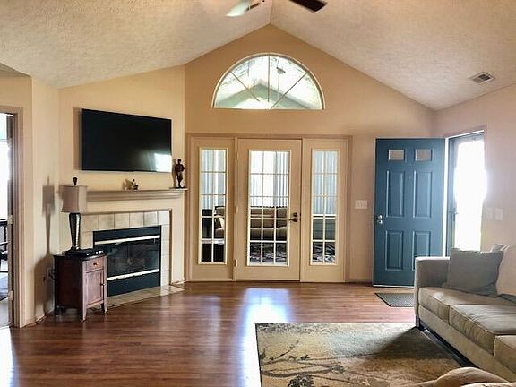 5th image of 734 Windward Way #11