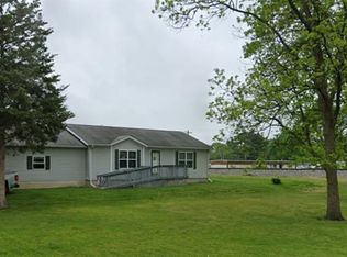 8 N Railroad St, Freeburg, IL 62243