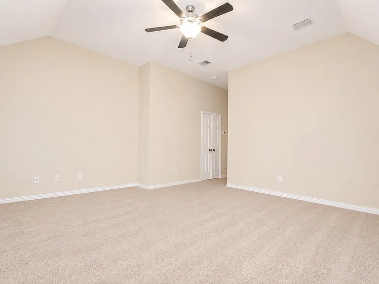 9829 Lightcatcher Dr — Photo 13