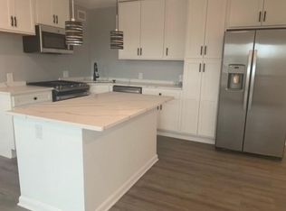 1200 S Arlington Ridge Rd APT 703, Arlington, VA 22202
