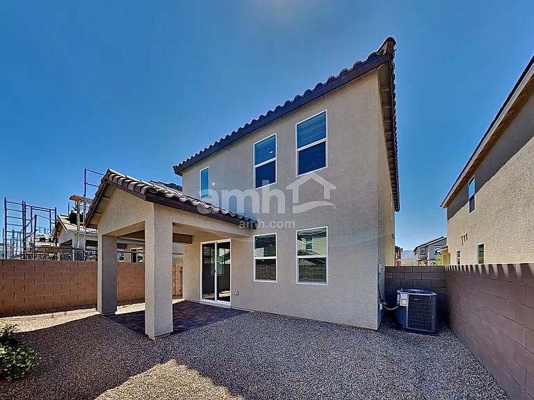 5856 Vaes Dothrak St — Photo 19