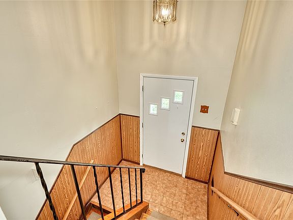 4th image of 139 Nevins Rd