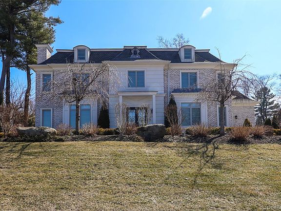 2nd image of 19 Gilbert Road