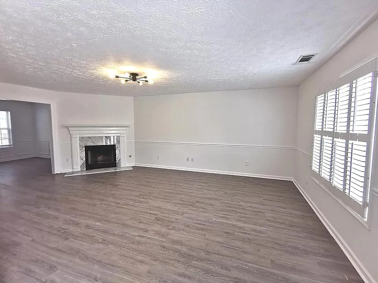 1844 Kristen Ct — Photo 5