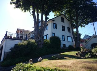 3785 SW Grayson St, Seattle, WA 98126