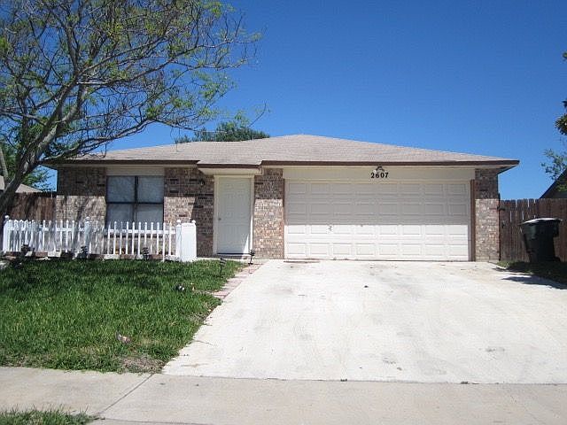 1st image of 2607 Traverse Dr