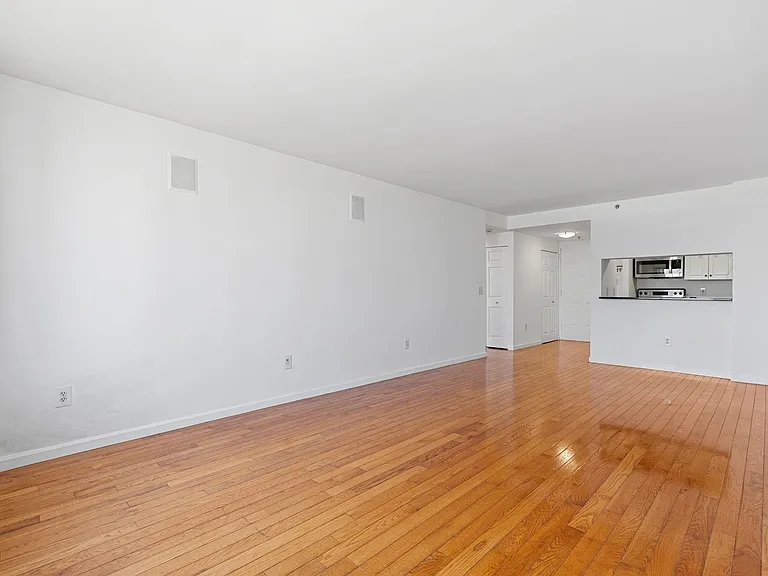 1 2nd St #2506 — Photo 6