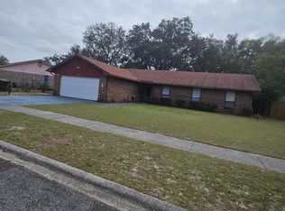 7842 Blank Dr N, Jacksonville, FL 32244