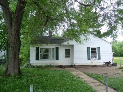 527 W Riverside Ave, Mondovi, WI, 54755