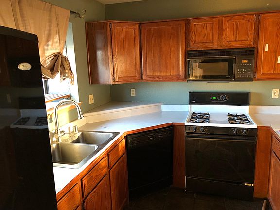 2nd image of 5317 Lambrook Dr