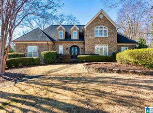 1002 Crest Rd, Leeds, AL 35094