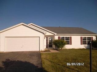 3115 Kensington Ln, Zion, IL 60099
