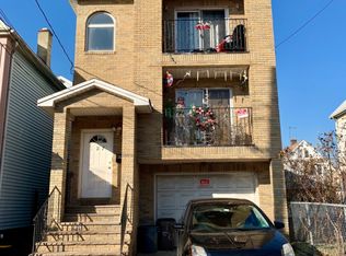 227 Atlantic St, Elizabeth, NJ 07201