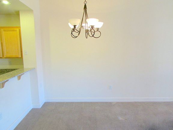 4th image of 83 E Agate Ave Unit 301