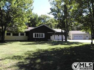 12 Carrie Rd, Negaunee, MI 49866