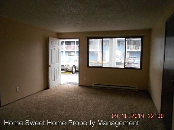 5th image of 1405 E Beacon Ave APT 9
